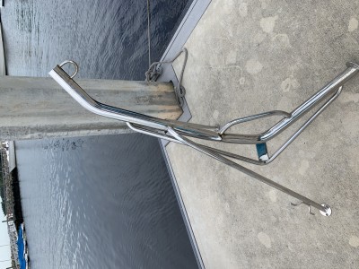 port davit.JPG