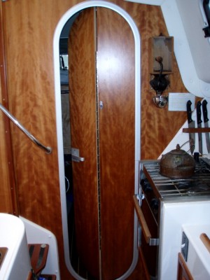 Aft Cabin Door (2).jpg